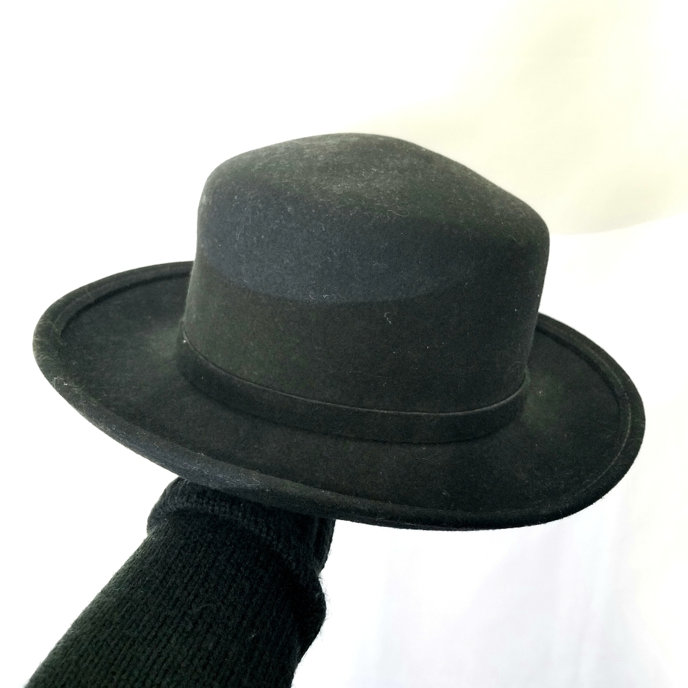 Hat - Picture 2 of 2
